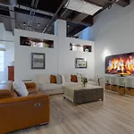 Huge Luxury Loft Ac Roof Deck